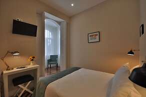 Porto Charming Hotel