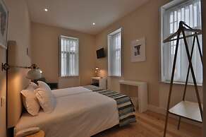 Porto Charming Hotel