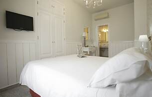 Basic Hotel Puerta de Sevilla