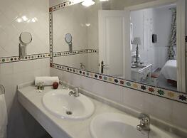 Basic Hotel Puerta de Sevilla