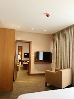 The Seventh Star Hotel Suites