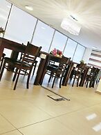 The Seventh Star Hotel Suites