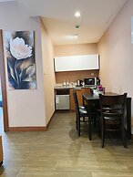 The Seventh Star Hotel Suites