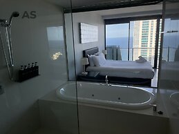 Circle on Cavill - Apartment Stay Private