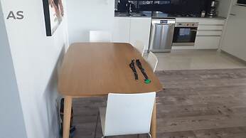 Circle on Cavill - Apartment Stay Private