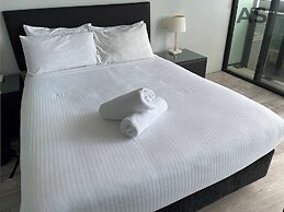 Circle on Cavill - Apartment Stay Private