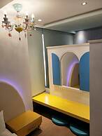 Chen He Spa Motel