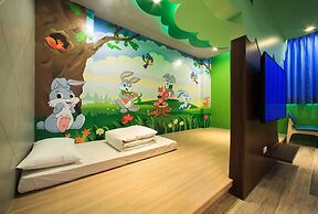 Chen He Spa Motel