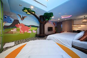 Chen He Spa Motel