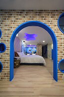 Chen He Spa Motel