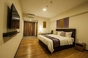 Aman Hills Hotel