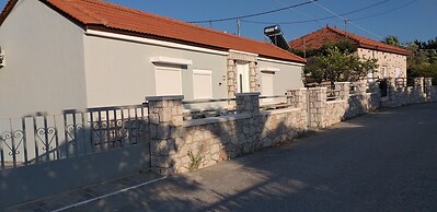 Anastasia's Holiday Home