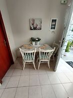 Anastasia's Holiday Home