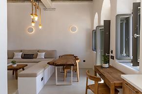 Living Theros Luxury Suites