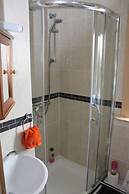 Pitfaranne Guest House