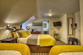 Pitfaranne Guest House