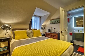 Pitfaranne Guest House