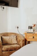 Pitfaranne Guest House