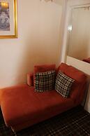 Pitfaranne Guest House