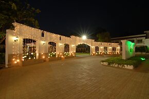 Chanakya BNR Hotel