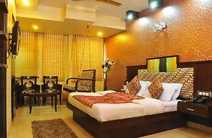 Comfort Room Shiv Dev Int