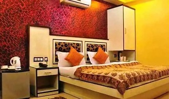 Comfort Room Shiv Dev Int