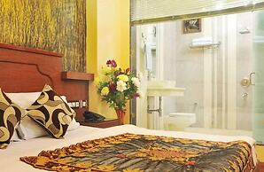 Comfort Room Shiv Dev Int