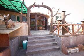 Comfort Room Shiv Dev Int