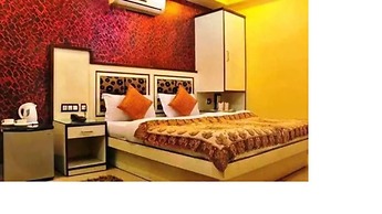 Comfort Room Shiv Dev Int