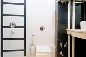 Comfort Room Shiv Dev Int