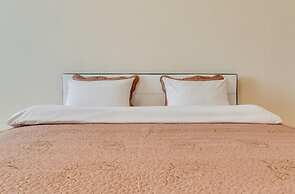 Apartment on Orbeli 17