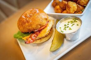 Hyatt Place Milwaukee/Downtown