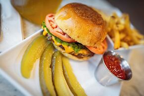 Hyatt Place Milwaukee/Downtown