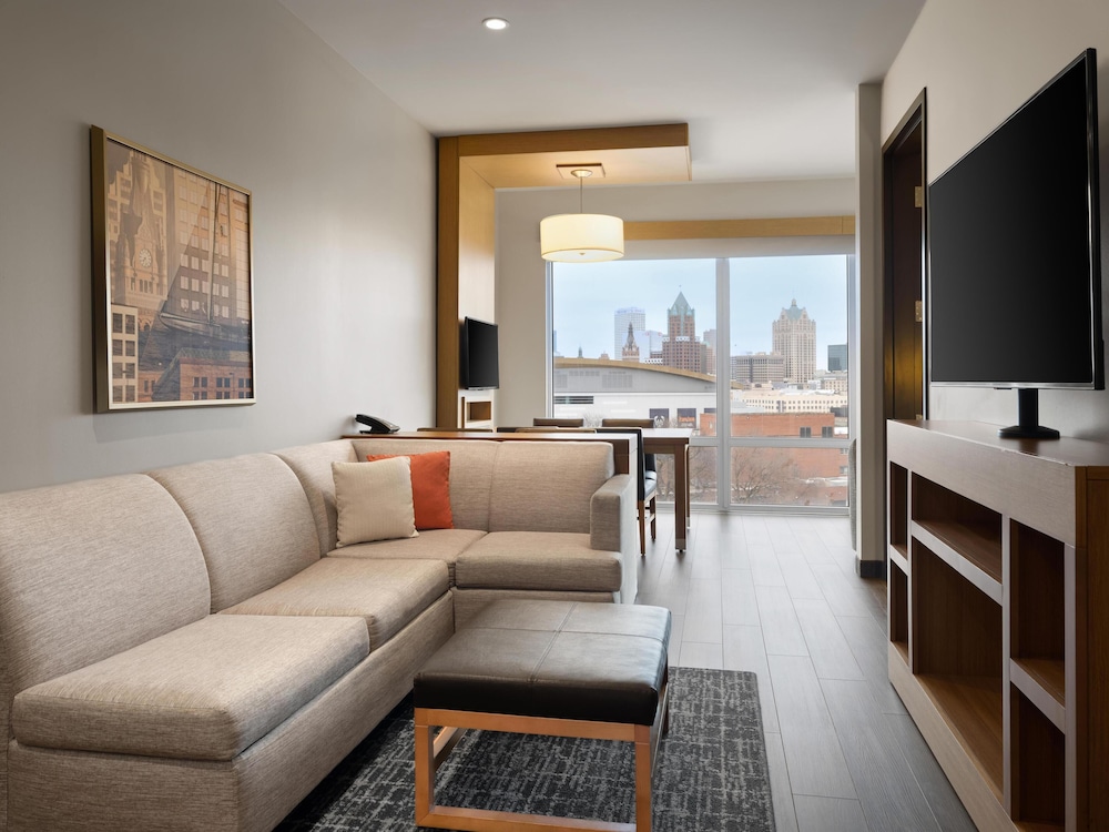 Hyatt Place Milwaukee/Downtown