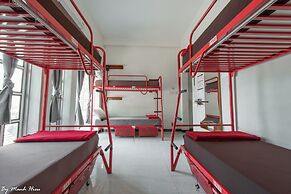 Mojzo Dorm - Hostel
