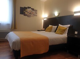 Hotel Restaurant Aux Deux Roses