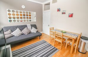 City view flat at Liverpool st Brick Ln