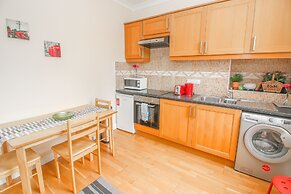City view flat at Liverpool st Brick Ln