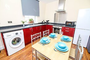 City view flat at Liverpool st Brick Ln