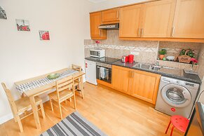 City view flat at Liverpool st Brick Ln