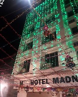 Hotel Madni Royale