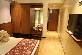 Hotel Madni Royale