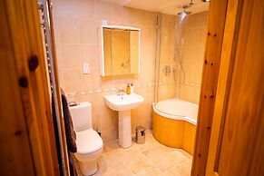 Errichel House and Cottages