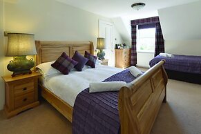 Errichel House and Cottages