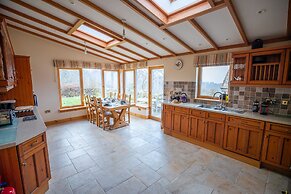 Errichel House and Cottages