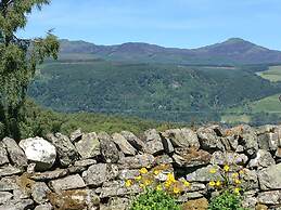 Errichel House and Cottages