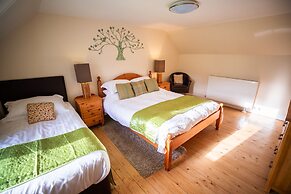 Errichel House and Cottages