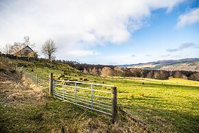 Errichel House and Cottages