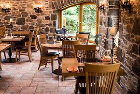 Errichel House and Cottages