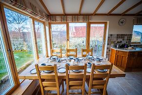 Errichel House and Cottages